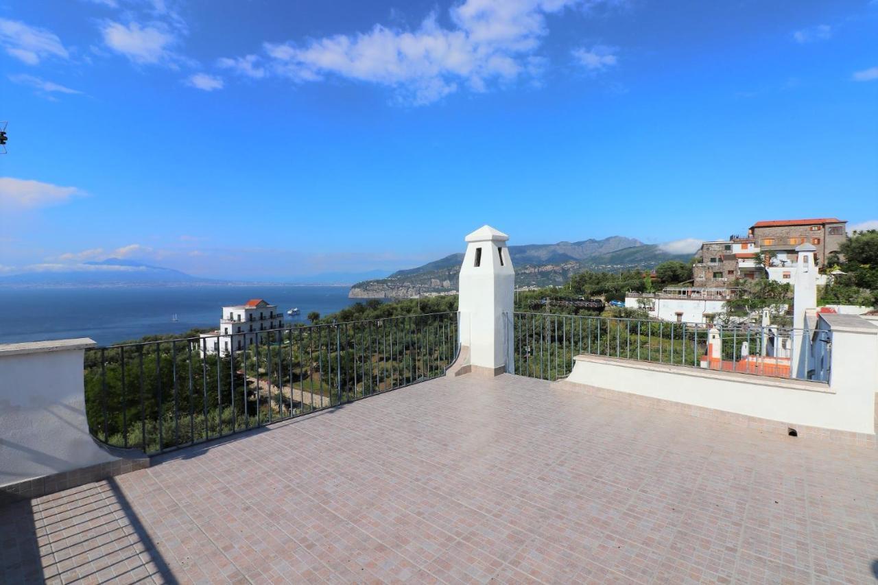 La Casetta Di Emma Sorrento Exterior photo
